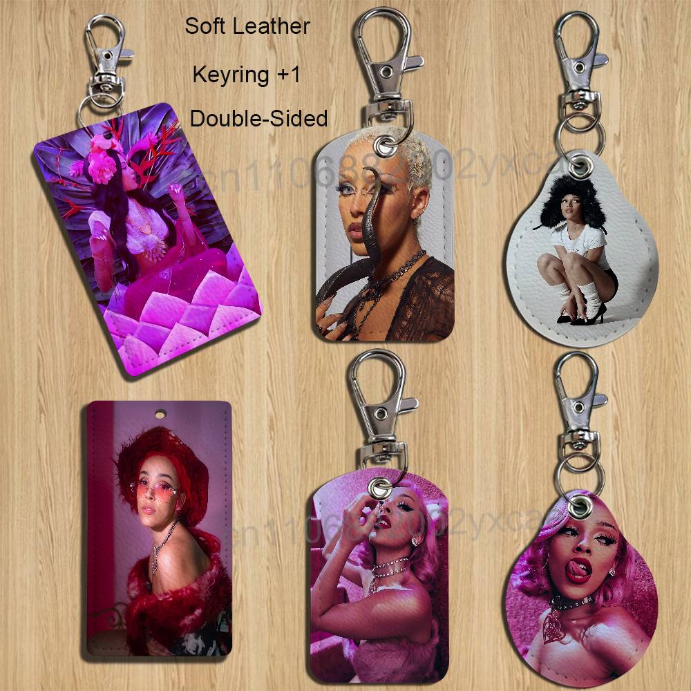 Leatherwork Keychain - アートソーハイレッドドージャキャットホルダー、銀行、ビジネス、仕事用カードホルダー、学生証ケース、バスカードキーホルダー