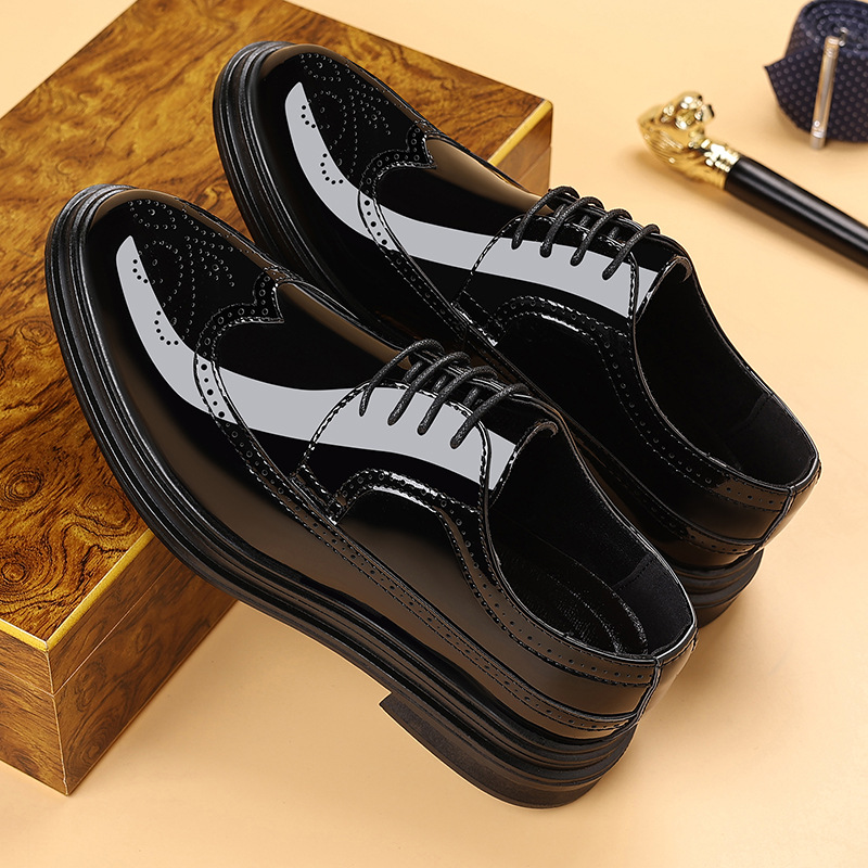 メンズ パテントレザー ブローグ ドレスシューズ レースアッ - Leather Work Oxfords のレビューと価格
