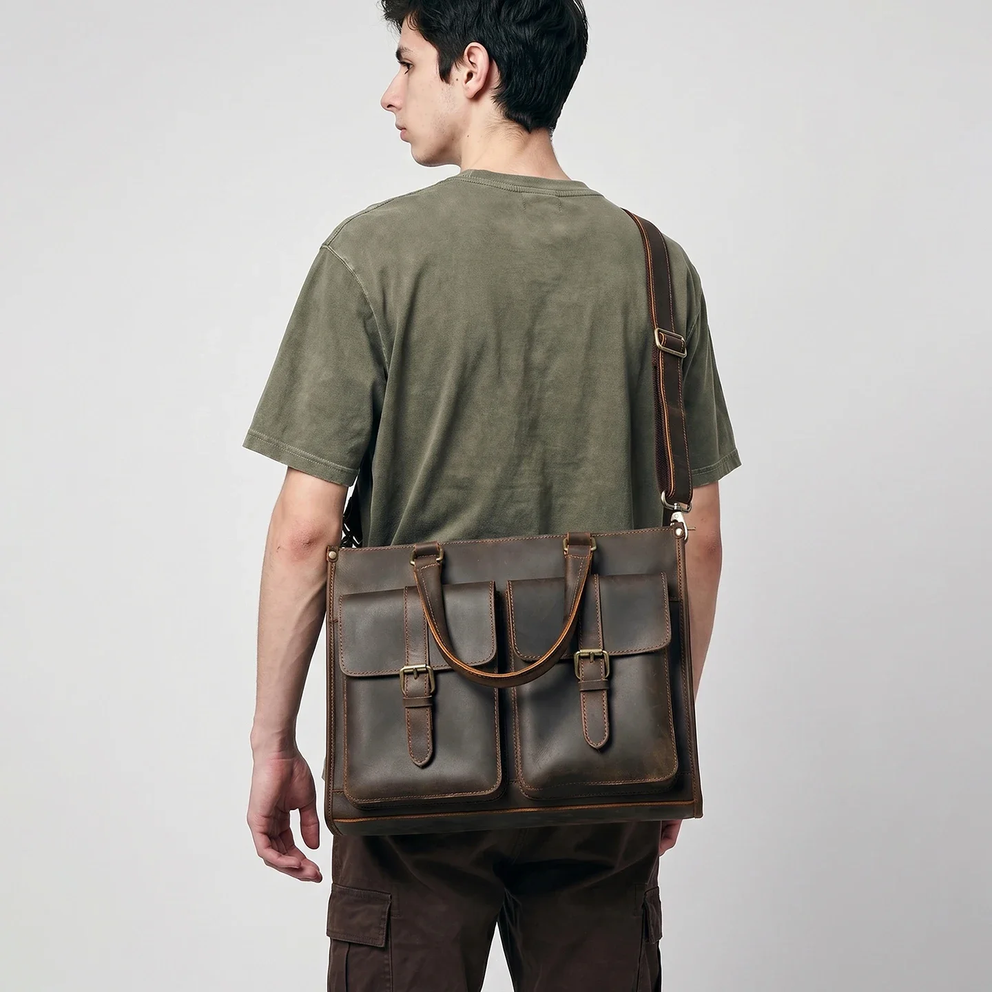 ヴィンテージ本革メンズクロスボディショルダーブリーフケースク - Leather Work Bag Laptop のレビューと価格