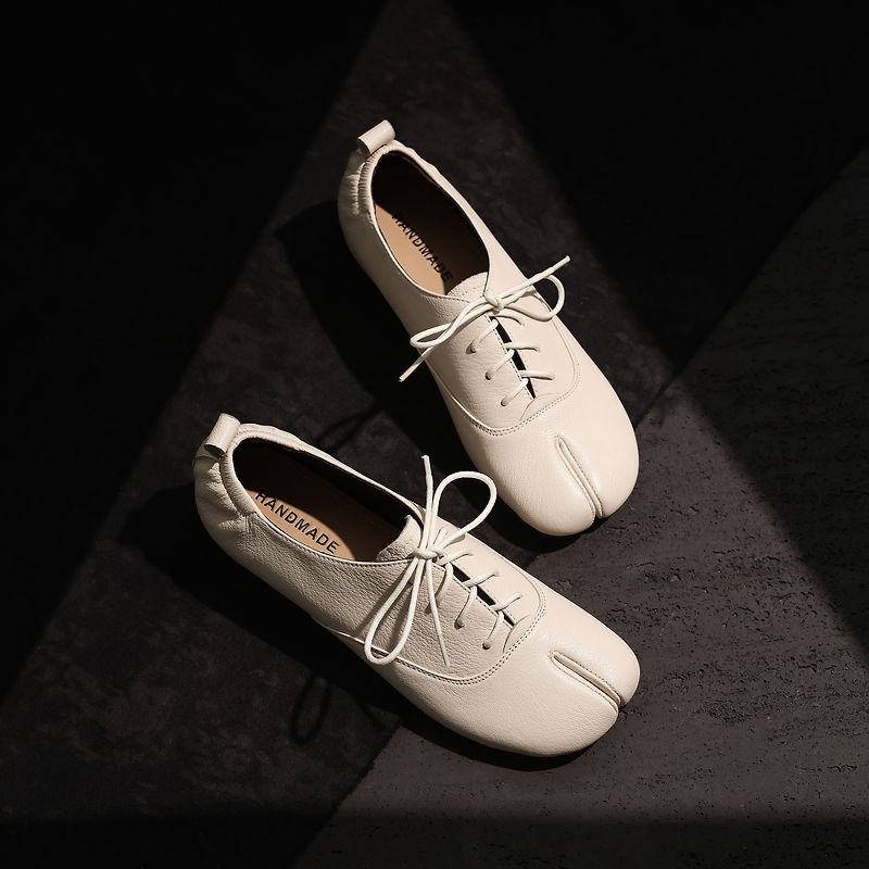 本革羊皮タビシューズ、スプリットトゥレースアップフラットレデ - Leather Work Oxfords のレビューと価格