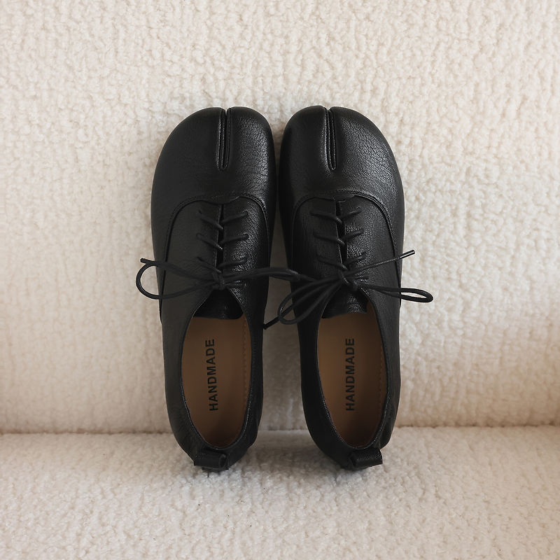 本革羊皮タビシューズ、スプリットトゥレースアップフラットレデ - Leather Work Oxfords のレビューと価格