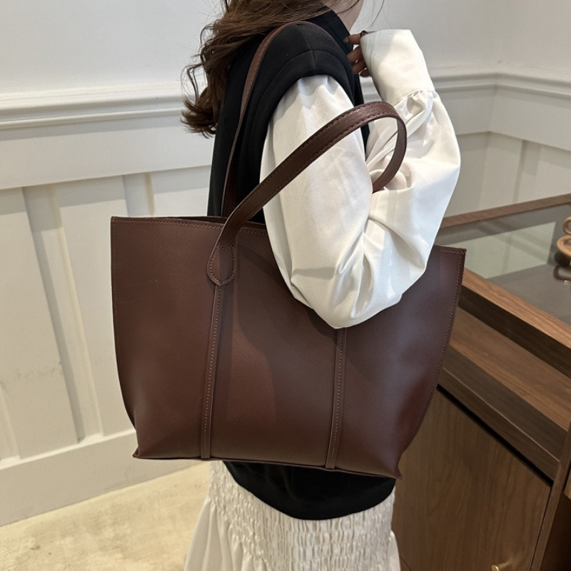 レトロフェイクレザーショルダーバッグ、大容量オフィス通勤ハン - Leather Work Bag Laptop のレビューと価格