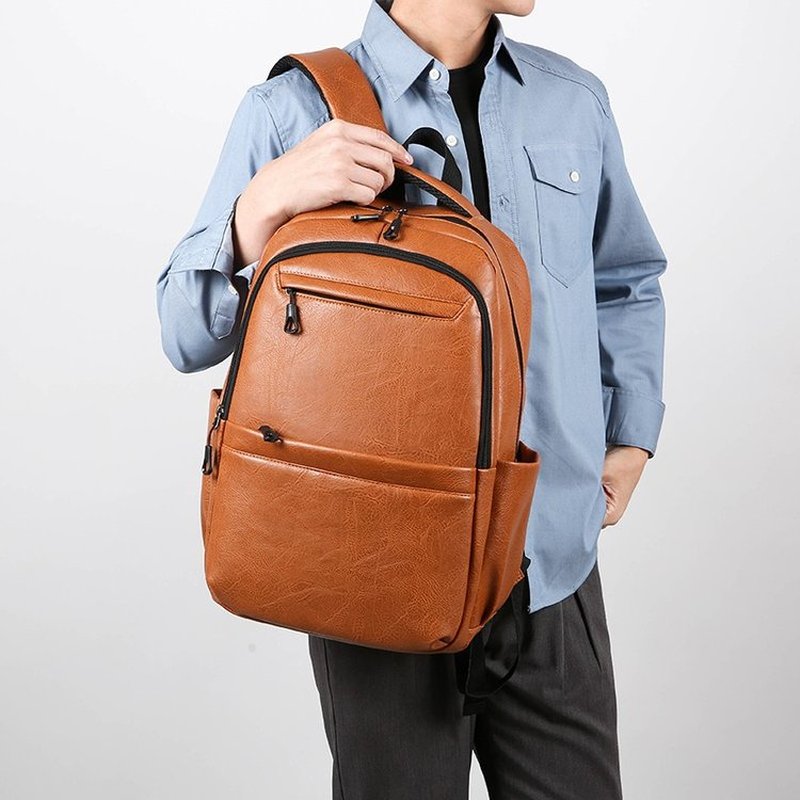 プレミアムレザービジネスバックパック – 15.6インチノー - Leather Work Bag Laptop のレビューと価格